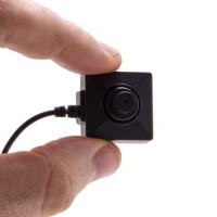 Micro caméra filaire 700 lignes 0.005 lux avec embout bouton et vis
