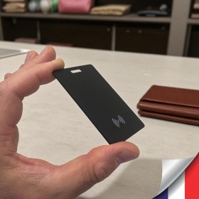 Tracker GPS Ultra plat Recharge Induction & Localisation Précise via Localiser Android